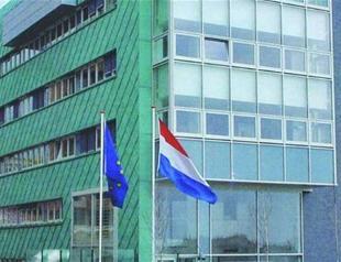 Guard at Dutch Embassy in Ankara arrested for sexually abusing German diplomat’s 15-year-old daughter