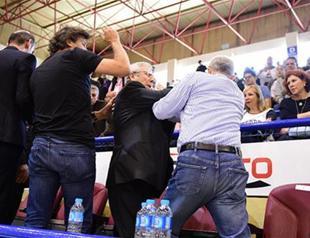 Fenerbahçe chairman barred from basketball courts for 6 months for attacking rival chairman