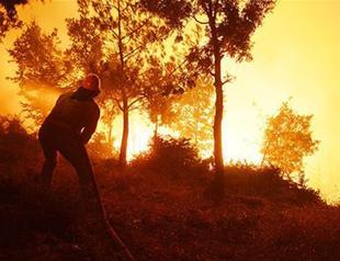 500 hectares of forest land reduced to ash, two villages evacuated on 2nd day of huge fire in Turkey’s west