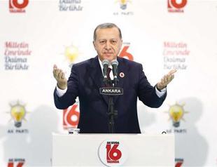 AKP surveys voters amid party restructuring