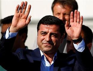 European lawmaker calls for Turkey to ‘respect’ detained deputies