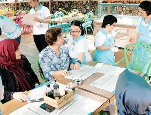 Istanbul café employs workers with Down Syndrome, welcomes all