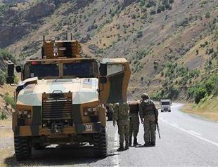 Three Turkish soldiers injured in PKK attack in southeastern Turkey