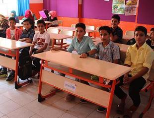 Turkish ministry asks Istanbul education offices to funnel Syrians to religious schools