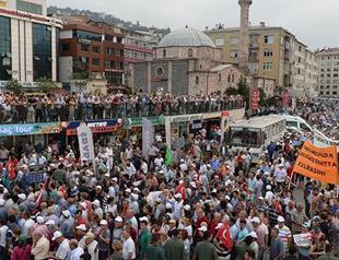 Main opposition CHP head proposes six-point solution package to solve Turkey’s hazelnut crisis