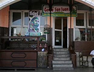 Cuba puts brakes on private sector expansion