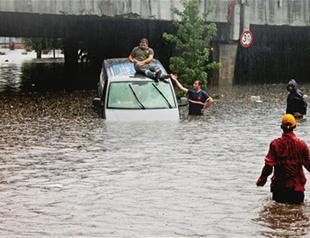 150,000 cars awaiting insurance money after heavy Istanbul hailstorm