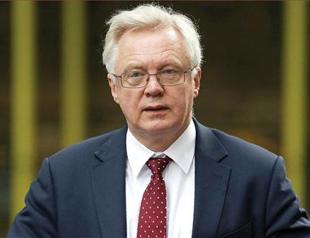 London asks for interim customs deal with EU, new trade accords