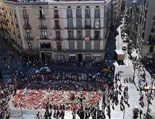 Barcelona van attackers plotted major bombings, Spanish court hears
