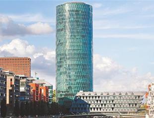 Frankfurt hopes to become ‘little London’ after Brexit