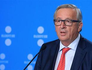 EUs Juncker says Turkey leaving Europe by giant steps