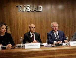 Top bosses repeat calls for strong ties with EU, voice concerns over high inflation