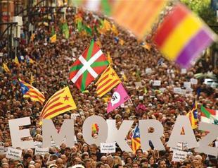 Worried over referendum, Catalan employers make back-up plans