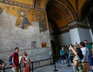 Istanbul welcomes nearly 7 million foreign tourists
