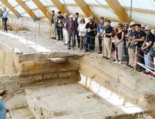 No wars in Çatalhöyük for 4,000 years