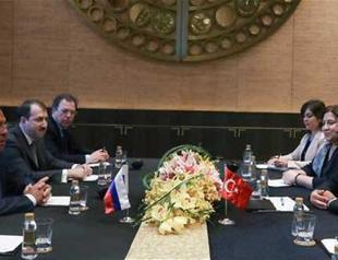 Turkey’s Çavuşoğlu talks Syria with US, Russian counterparts in Manila