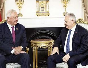 PM Yıldırım welcomes veteran Belarus politician to Turkish Parliament