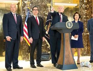 Trump under fire over ‘blame on both sides’ Charlottesville comment