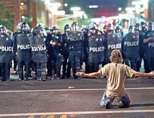 Trump promises government shutdown to build Mexico border wall