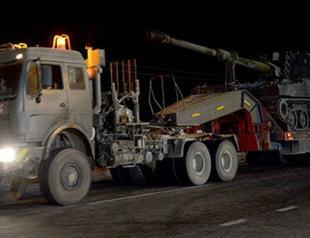 Turkey reinforces military units on Syrian border