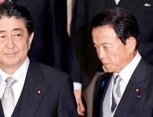 Japan deputy PM Aso in hot waters