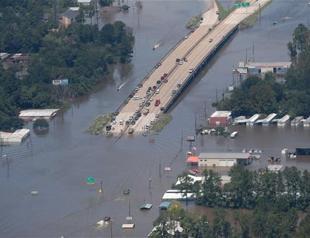 Trump’s hiring, budget raises questions about US Harvey help
