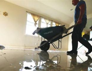 Tough decisions await Houston homeowners on whether to rebuild