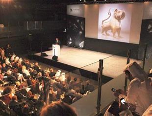 Louvre Abu Dhabi to open in November