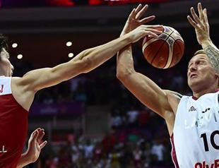 Turkey loses to Latvia, to play Spain at Eurobasket
