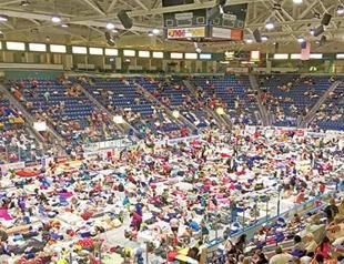 Regaining force, Irma lashes Florida with powerful winds