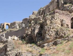 Millenium-old Turkish neighborhood in Erzincan unearthed