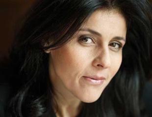 Algerian singer at Clarinet Festival