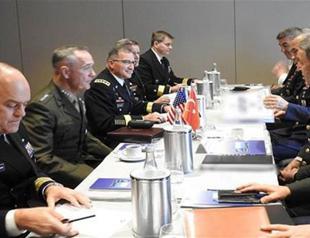 Turkish, US army chiefs meet, discuss developments in Syria, Iraq
