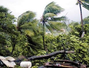 Hurricane Maria alarms islands after Dominica