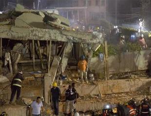 Desperate night search in Mexico school, other ruins as quake deaths pass 200