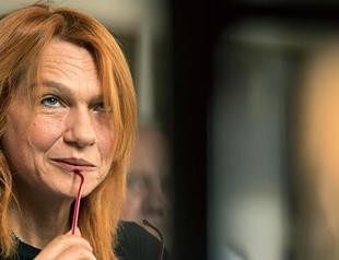 Turkish novelist Aslı Erdoğan receives Erich Maria Remarque Peace Prize in Germany