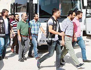 Detention warrants issued for 43 current, former military members over alleged Gülen links