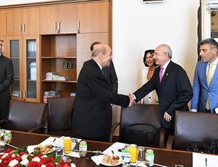 French foreign minister congratulates CHP head for ‘justice march’