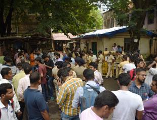 Mumbai commuter stampede leaves at least 22 dead