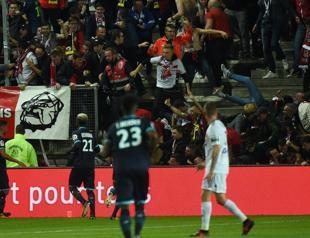 29 hurt as French stadium barrier collapses