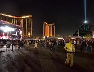 59 killed at Las Vegas concert in deadliest US shooting