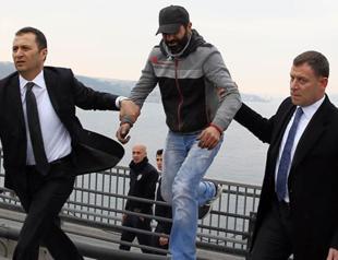 Man whose suicide was prevented by Erdoğan commits murder