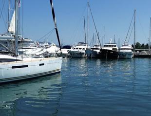 Suspected coup soldier seeking asylum in Greek Cyprus meets with two Gülenists