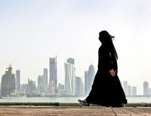 Qatar orders aid to private sector as sanctions hurt economy