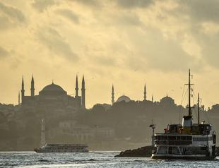Istanbul investment agency takes step to woo foreign firms