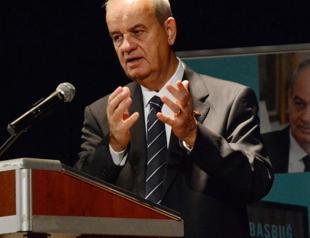 Turkish Constitutional Court to ask Prime Ministry’s permission for hearing on former top soldier