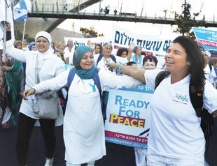 Women march for peace in Jerusalem