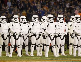 New Star Wars trailer: A hint at Leias fate