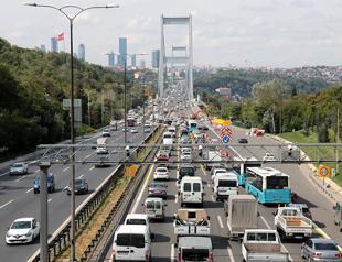 Ankara reduces planned tax hike for vehicles from 40 percent to 25 percent