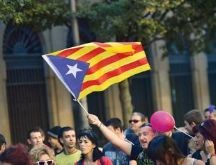 Spain gives Catalans till Oct 19 to clarify independence stance